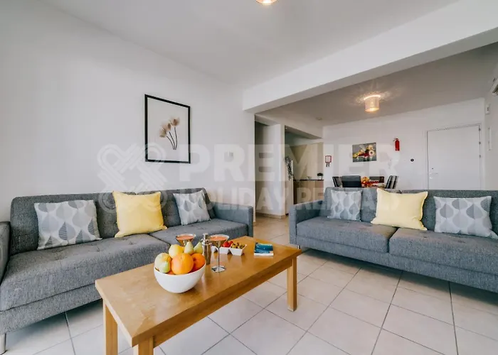 Luna * Паралимни